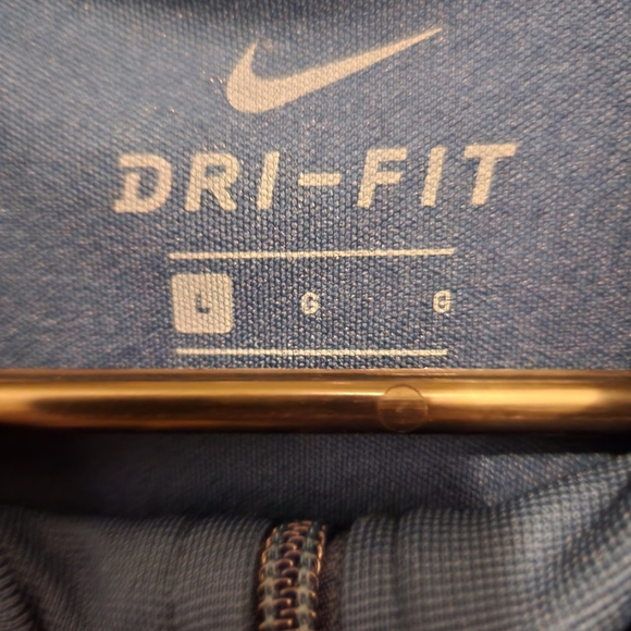 Mems nike jackets , all size large , like new, perfect condition. 40.00 each.. - Picture 7 of 14